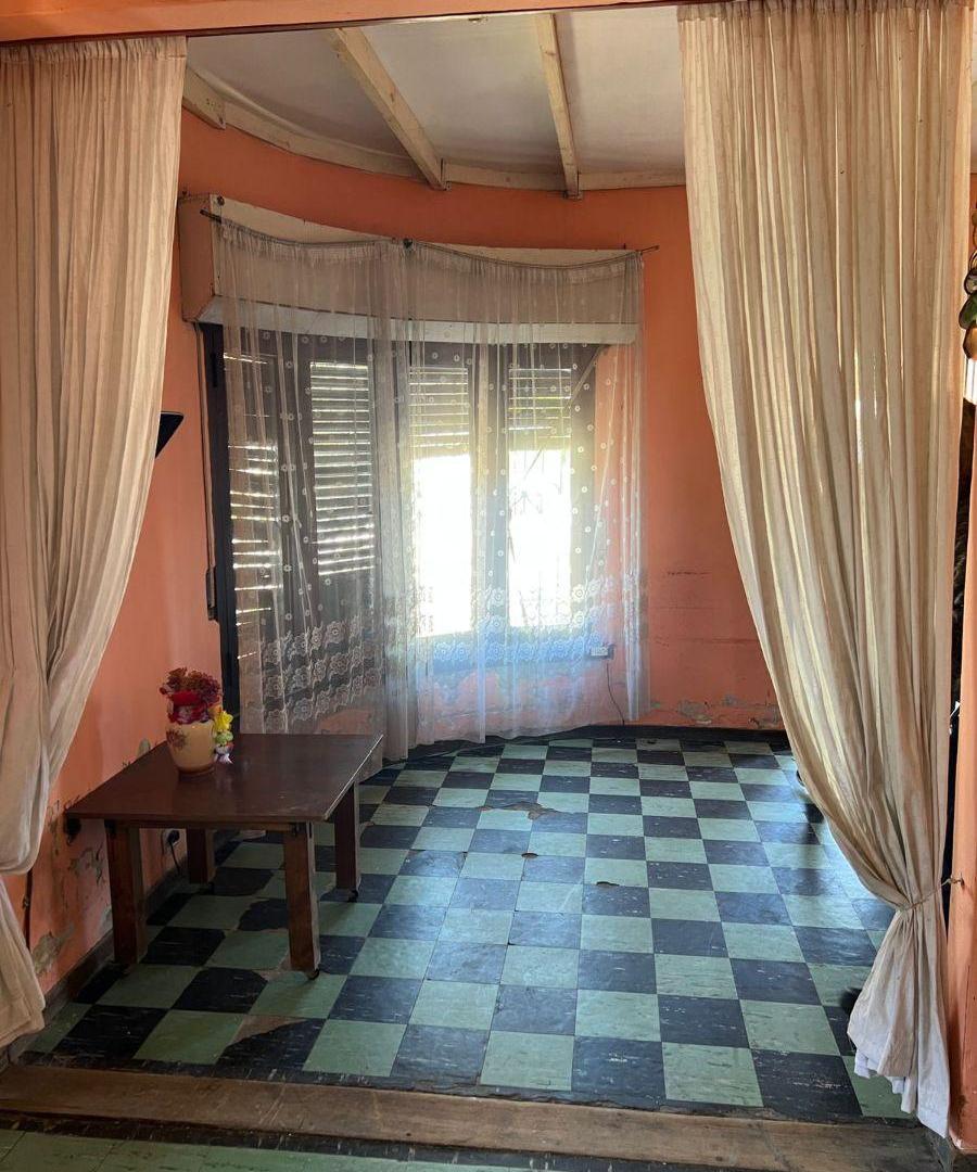 Foto de Casa Ing. Adolfo Sordeaux. Oportunidad! a refaccionar!!, imagen 4