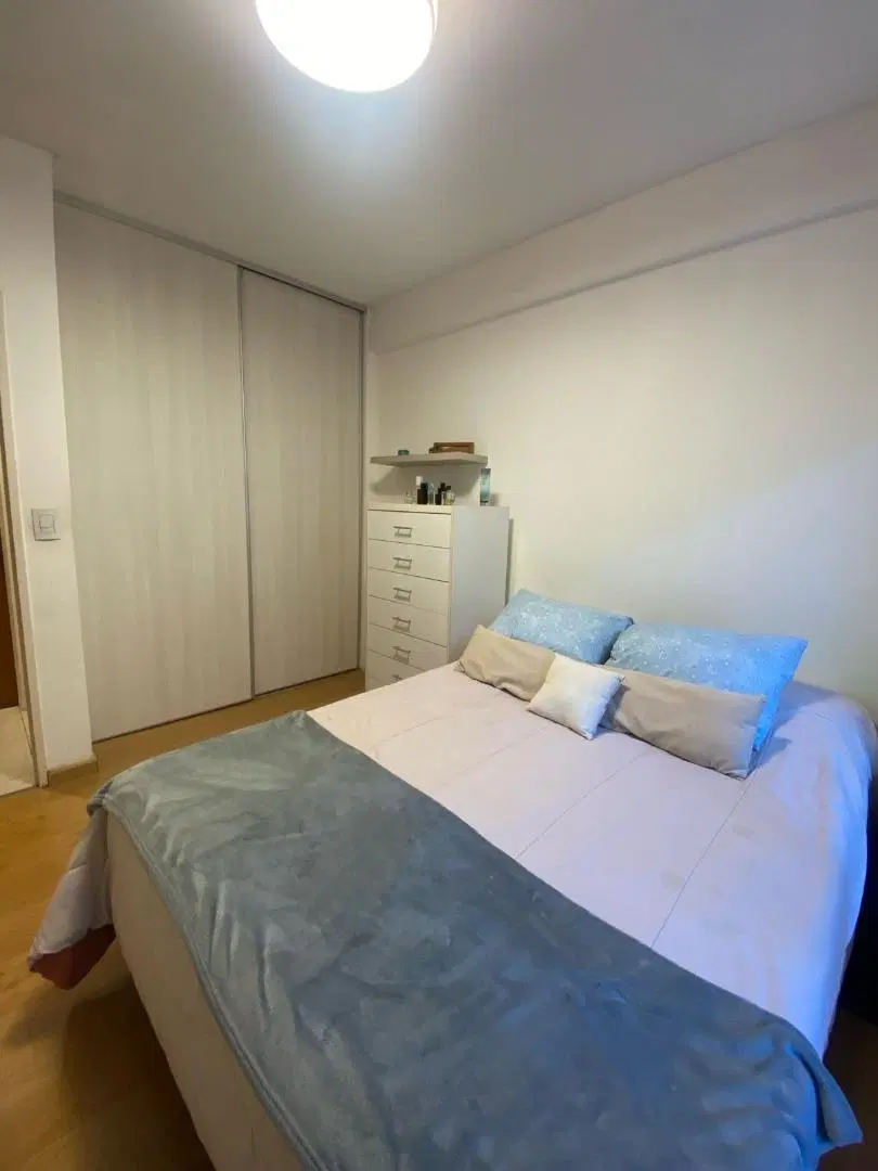 HERMOSO DOS AMBIENTES C/JARDIN Y ESCRITORIO-PQUE CENTENARIO 5