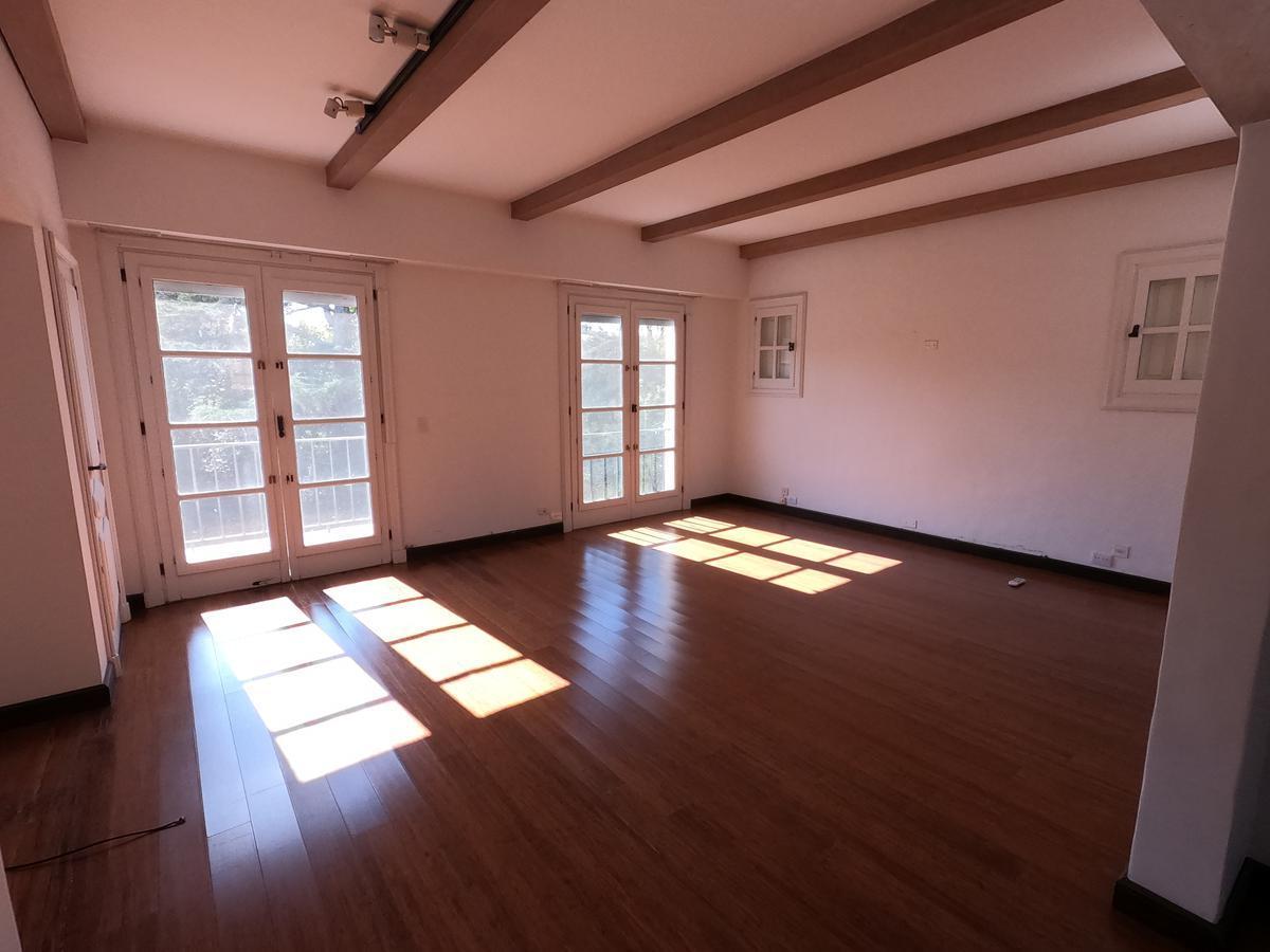 Foto de CASA A LA VENTA EN MARTINEZ DE 4 DORMITORIOS - AV LIBERTADOR AL RIO, imagen 4