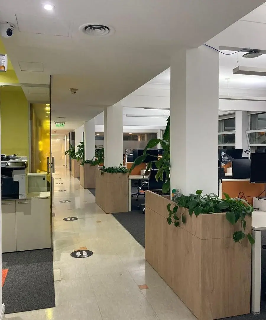 OFICINA CENTRO 240 M2  AV. CORRIENTES 3