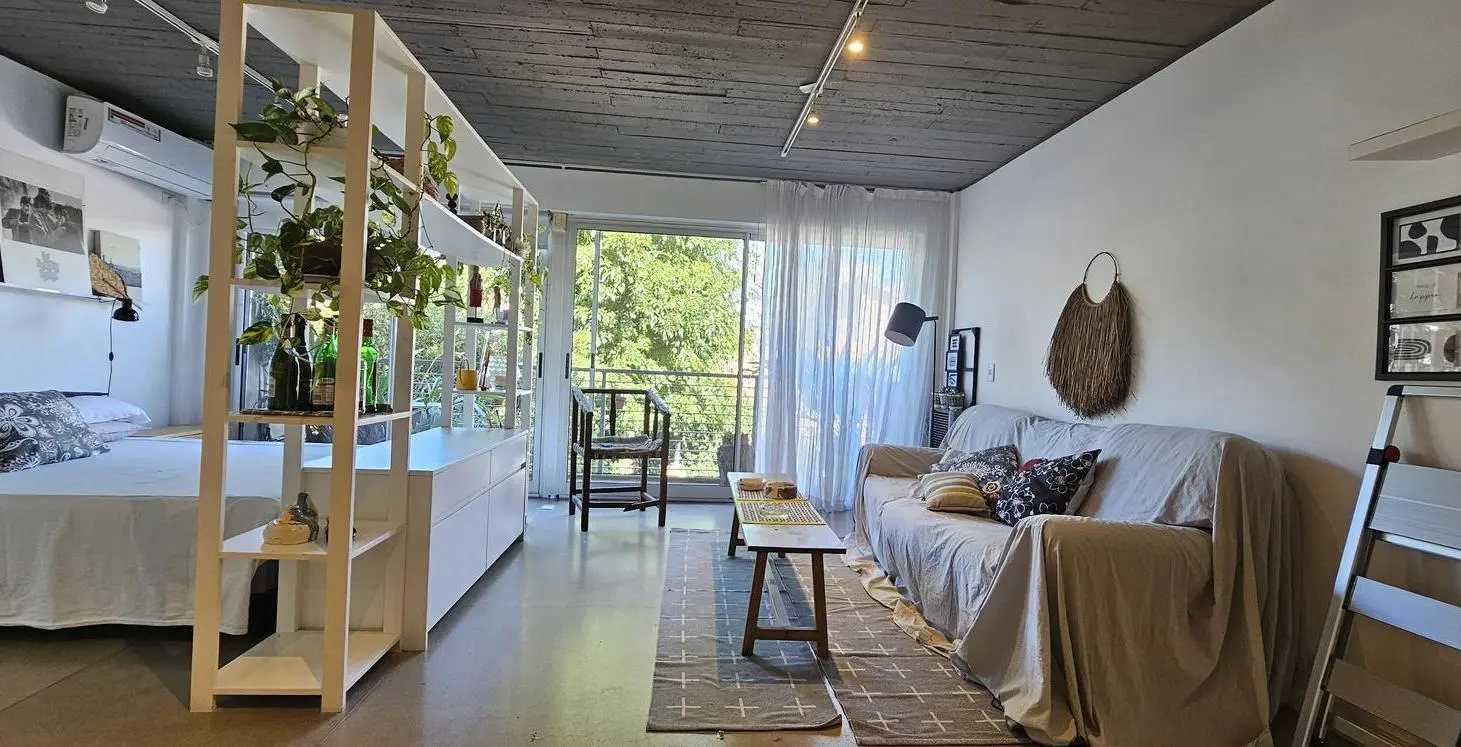 Departamento en alquiler con muebles San Isidro 2