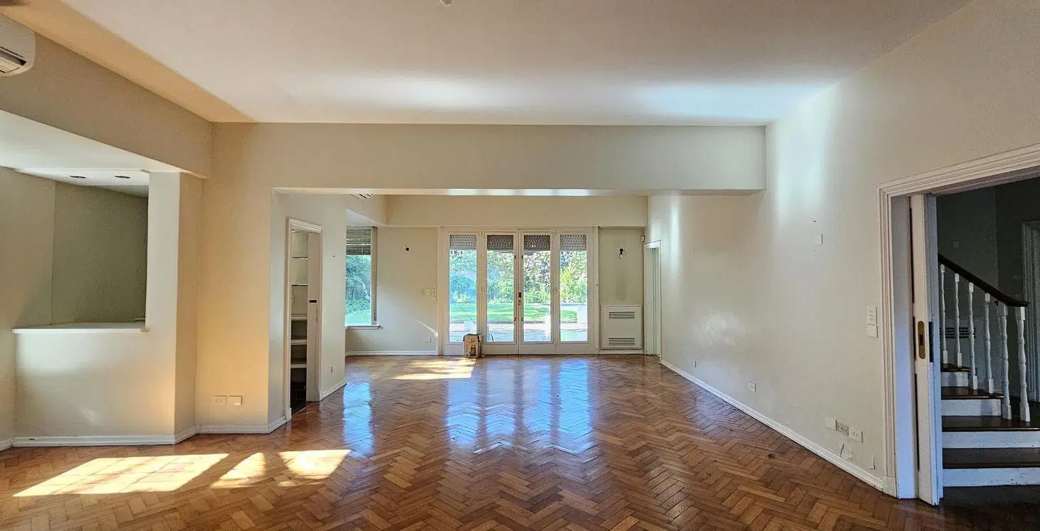 Casa en venta Martinez Libertador al Rio 4/5 dormitorios 3