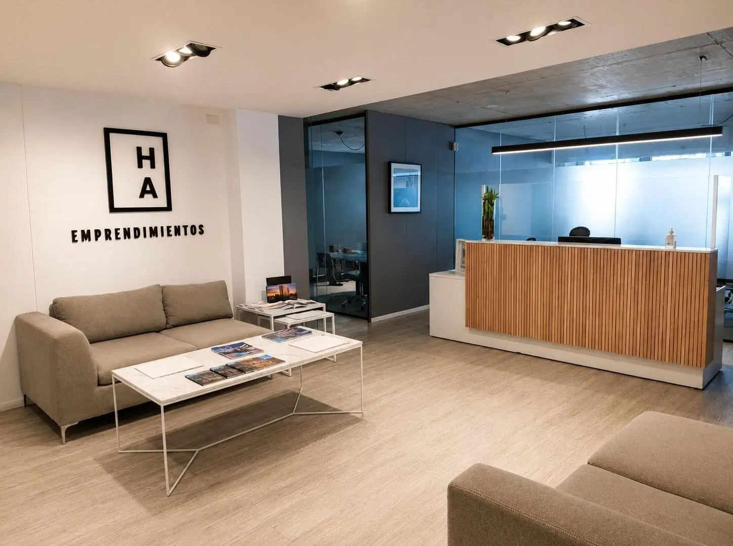 Espectacular Edificio de Oficinas en venta con Acceso a Ramal Tigre 5