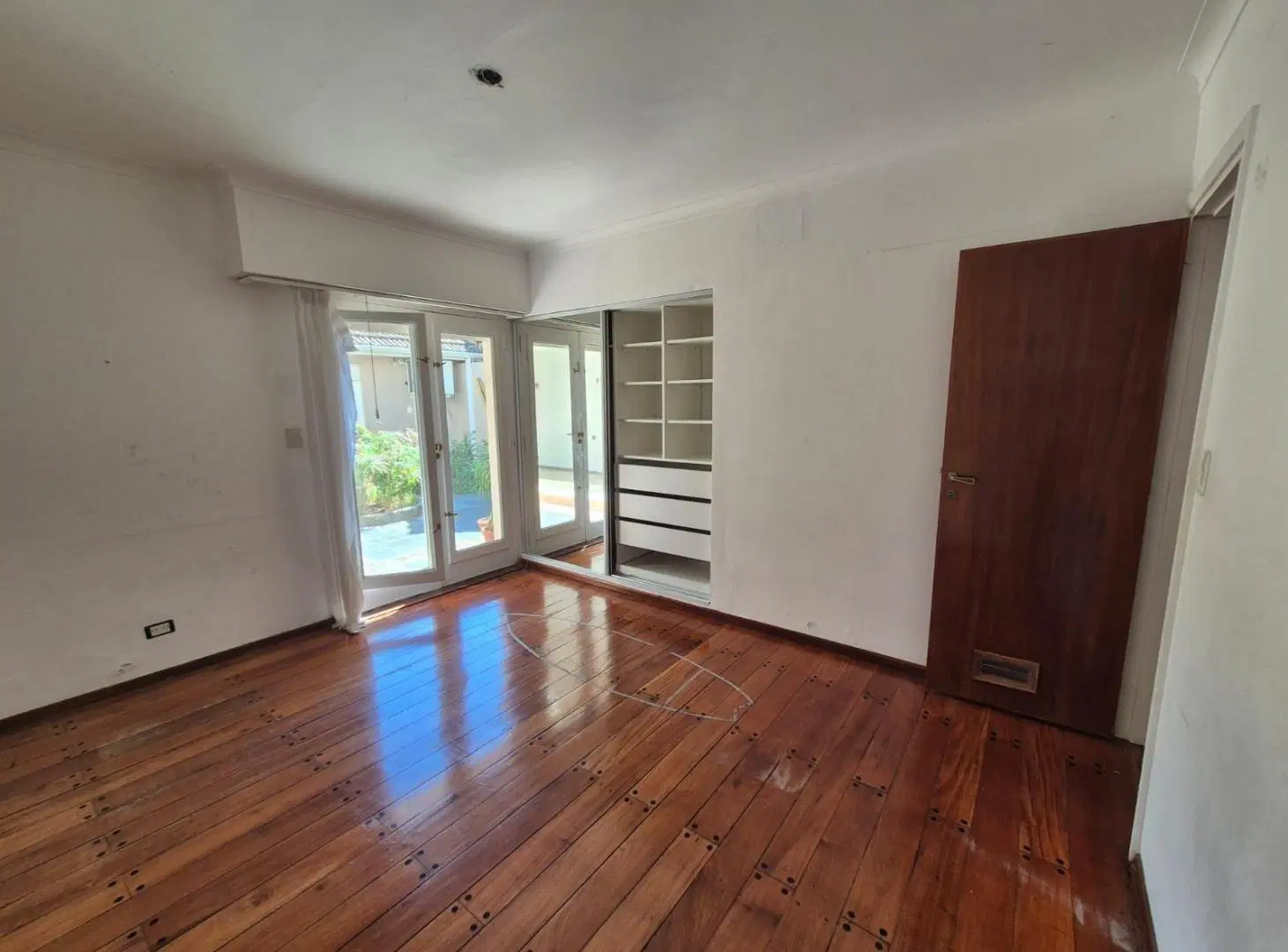 Venta Casa 4 dormitorios en San Isidro Beccar 5