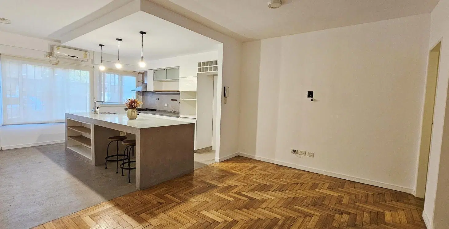 Depto / PH en venta PB tres ambientes patio y cochera 2