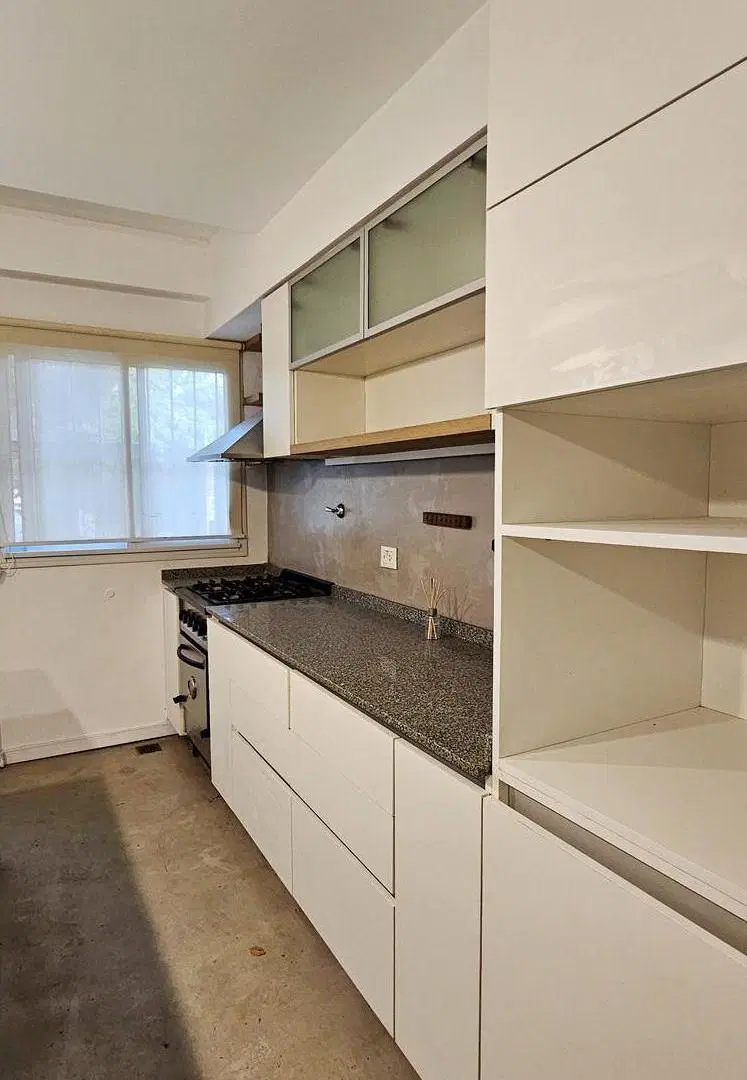 Depto / PH en venta PB tres ambientes patio y cochera 4