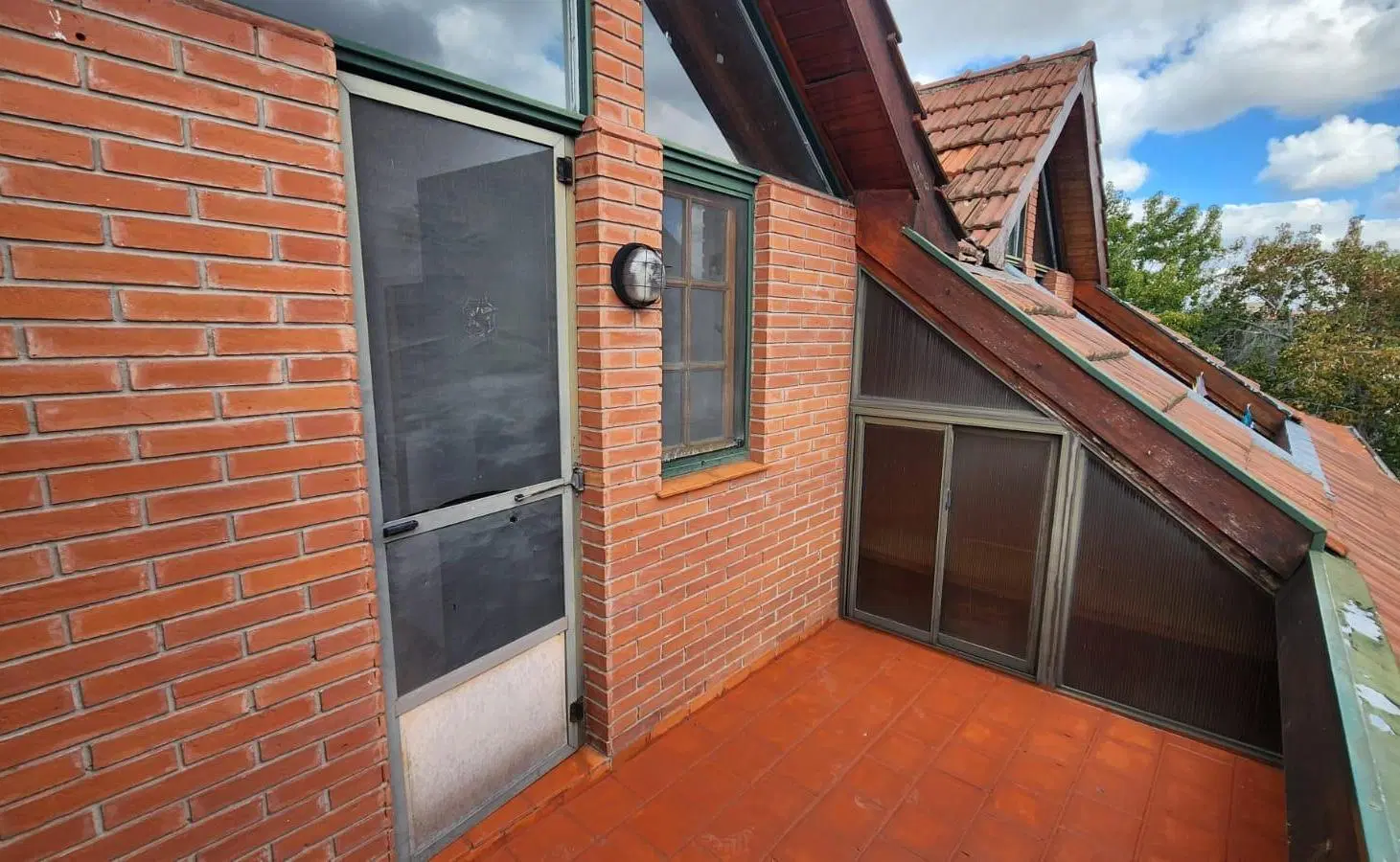 Tríplex 3 Dormitorios Olivos Roche 2