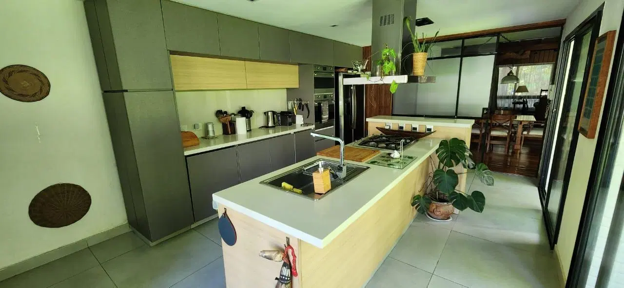 Venta Casa en Beccar vias a Libertador 3 dormitorios 5