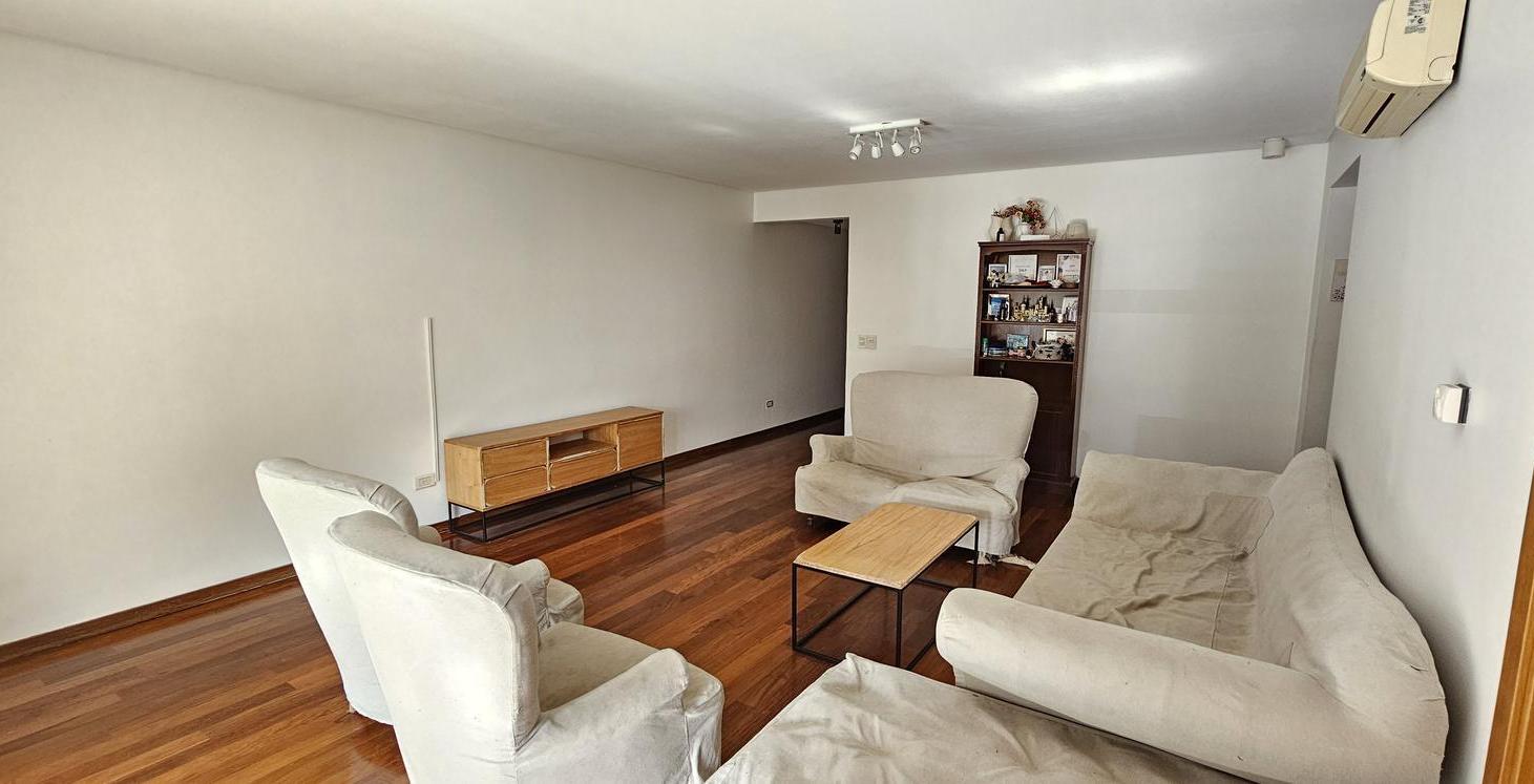 Foto de Departamento venta 3 dormitorios, dependencia, cochera y baulera en San, imagen 4