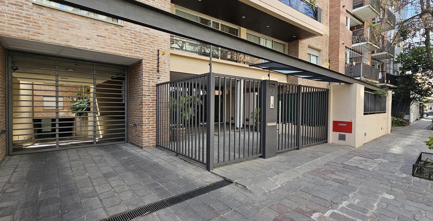 Foto de Departamento venta 3 dormitorios, dependencia, cochera y baulera en San, imagen 2