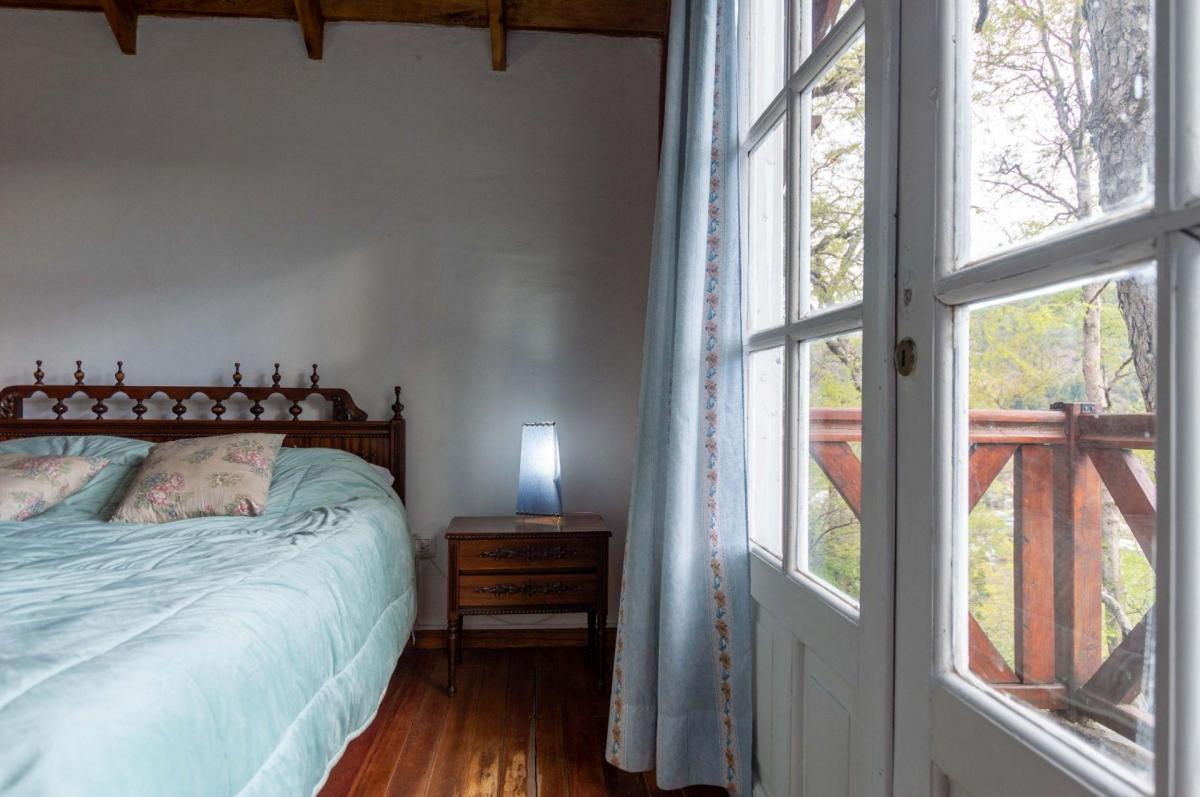 Re/max Vende 2 Casas con Vistas Al Lago Lacar. 3