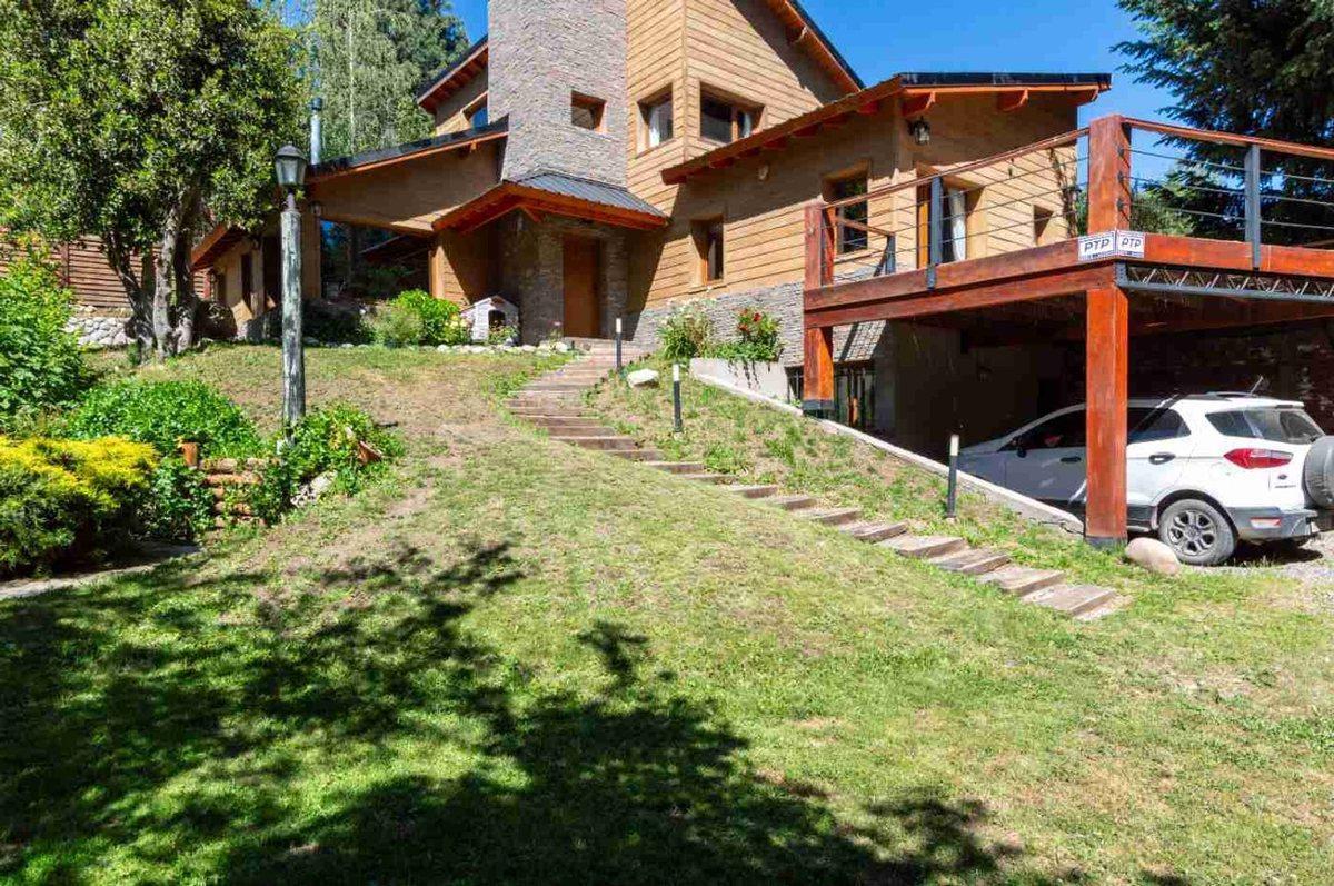 Casa en PH Apta Crédito en San Martín de Los Andes 3