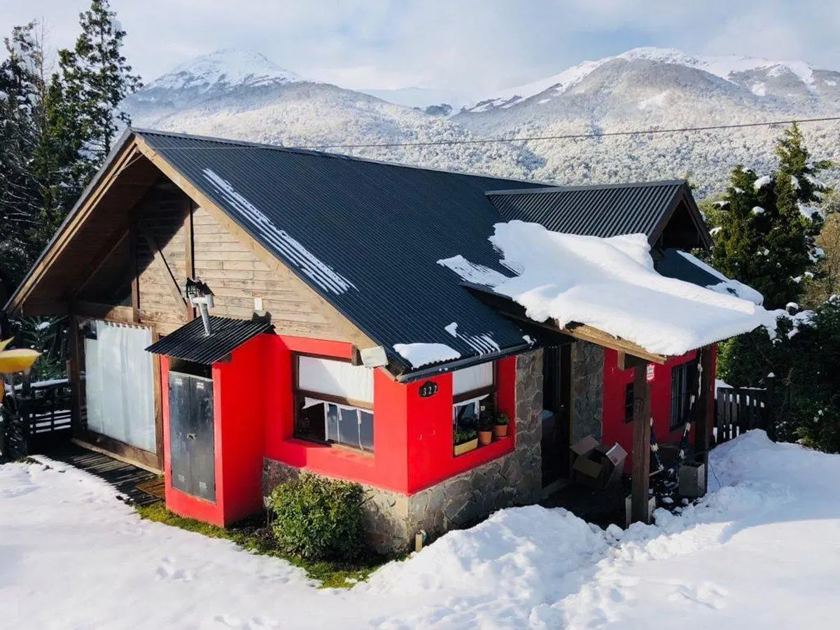 EQUIPO REMAX VENDE CASA CON VISTAS A LA MONTAÑA 4