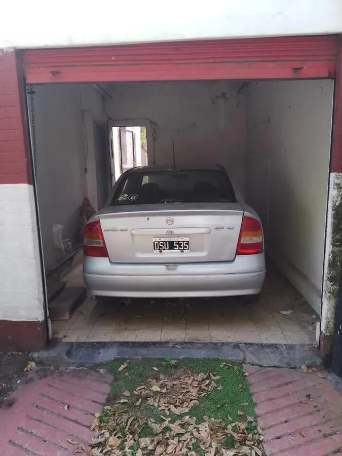 Casa 3 ambientes Apto Crédito con Cochera y Parque 2