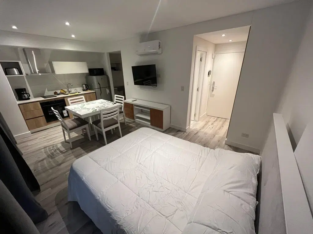 Alquiler 24 meses Monoambiente moderno amoblado 4