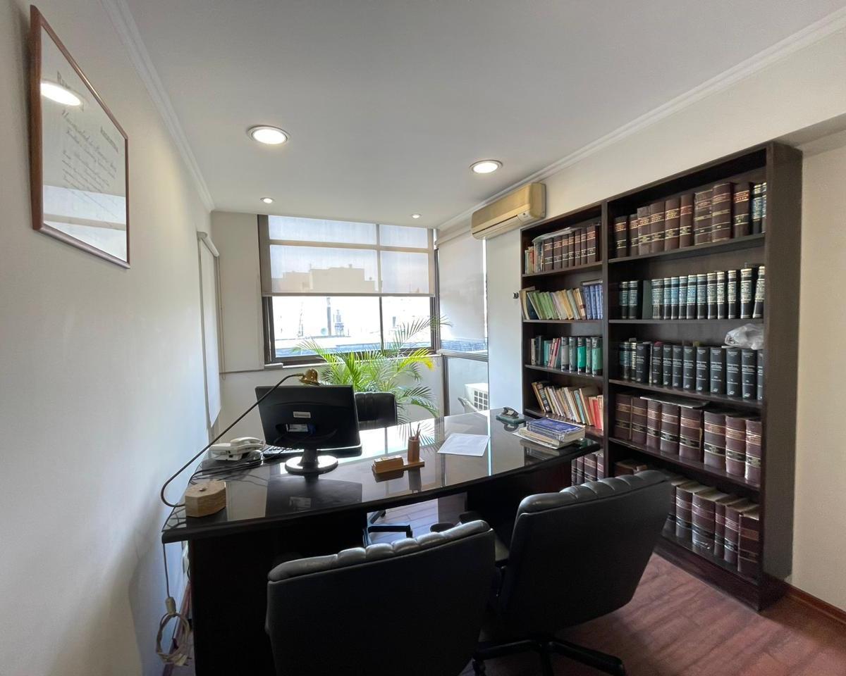 Venta Excelente Oficina en Caba 155 m² S/av. Callao 2