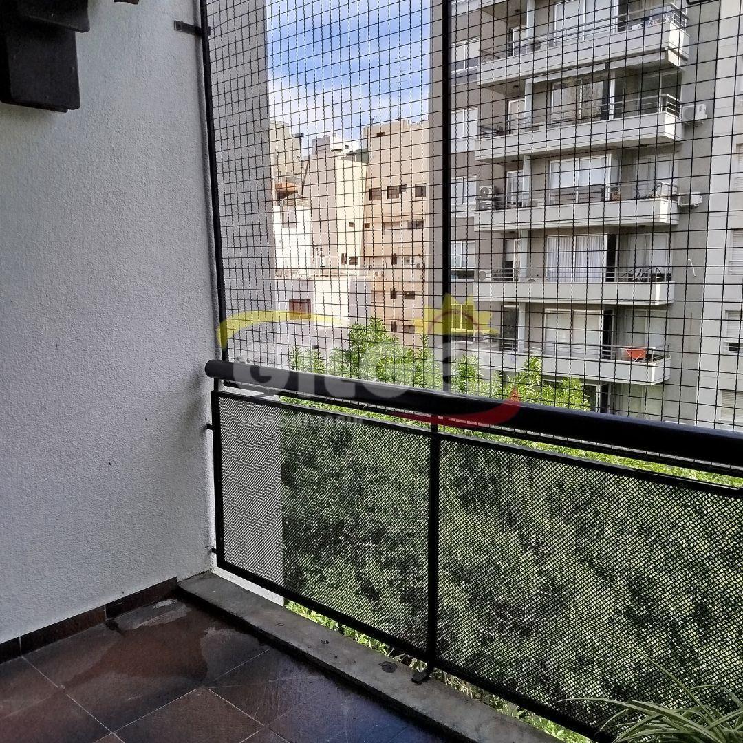Venta Importante Piso 4 Amb. en Villa Urquiza "Impecable" C/cochera 1