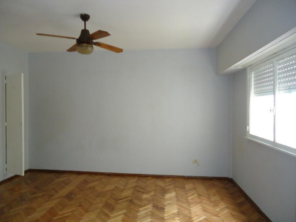 Departamento en Liniers 3