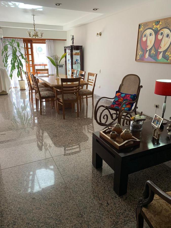 Venta de Chalet 5 Amb. S/lote 6.77x20 m² en Caballito - Muy Buen Estado y Ubicación 1