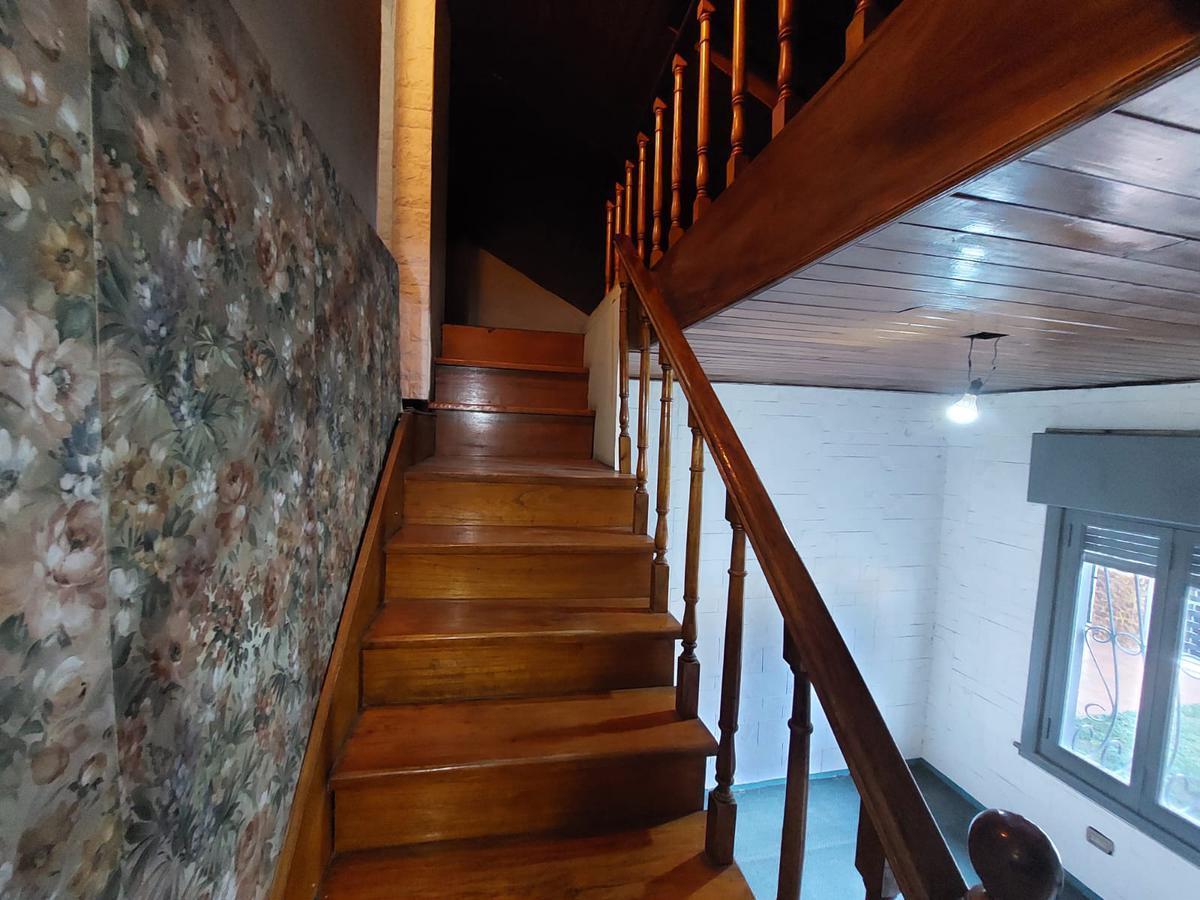 Venta de Propiedad en 2 Plantas S/lote 8.66x37 m² en Saenz Peña - con Patio y Cochera 3