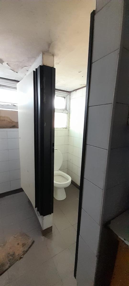 Venta de Galpón 2000 m² en Mataderos S/lote de 52x26 m. Exc. Ubicación 2