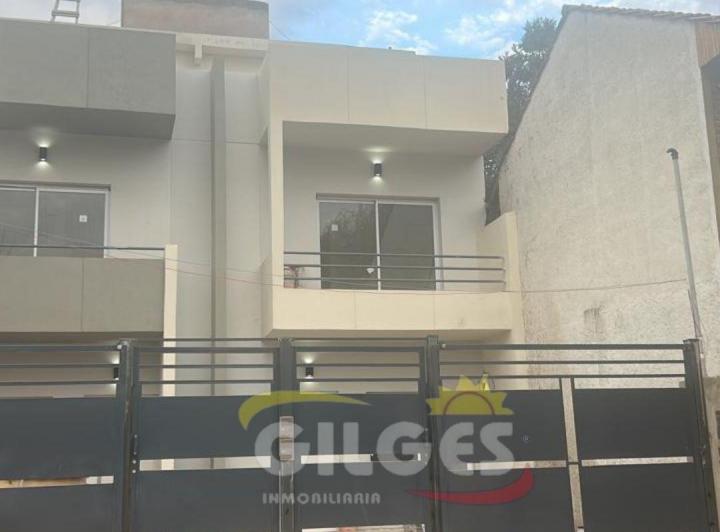 Venta Triplex  4 Amb.  en Villa Sarmiento  A Estrenar C/Cochera  Apto Cto.