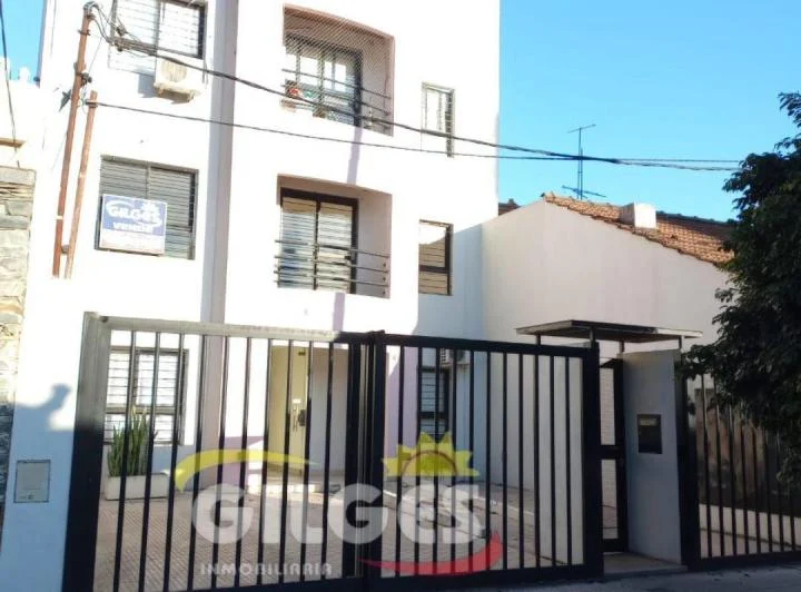 Alquiler de Departamento 1 Ambiente en Ramos Mejia  Muy Buen Estado 1