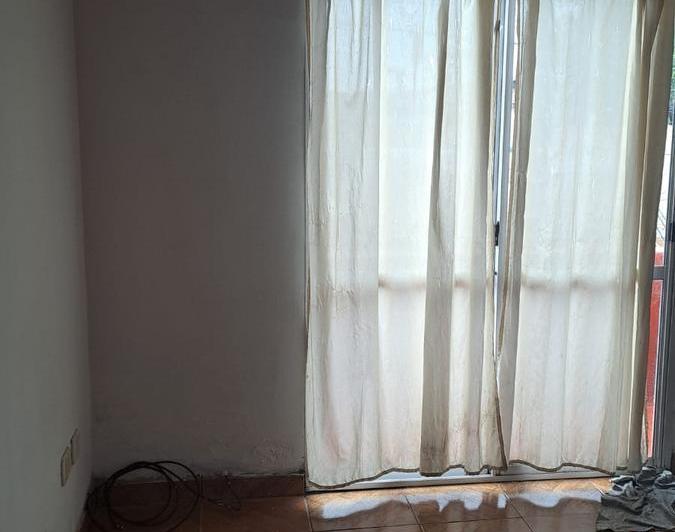 Alquiler de Departamento 2 Ambientes en Ramos Mejia  con Balcón 3