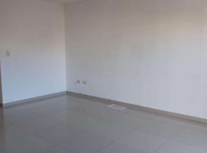 Alquiler de Departamento 3 Ambientes en Ramos Mejia  al Frente con Balcón 3