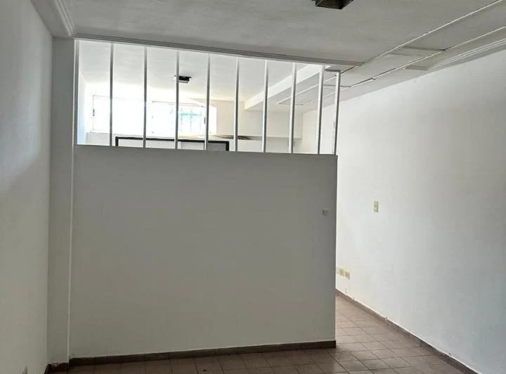 Alquiler Departamento 2 Amb.  en Moron  Buen Estado 1