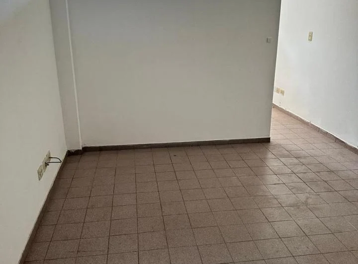 Alquiler Departamento 2 Amb.  en Moron  Buen Estado 3