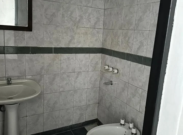 Alquiler Departamento 2 Amb.  en Moron  Buen Estado 5