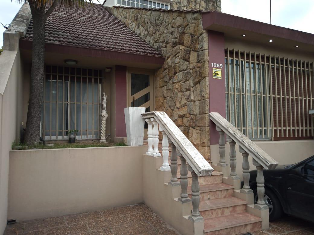 Foto de Venta Chalet 7 Amb. De Categoria en El Palomar - Ideal 2 Flias., imagen 2