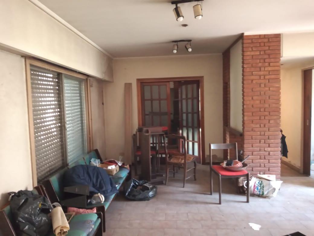Foto de Venta CHalet 5 Amb. 180M² en Villa Sarmiento Patio y Garage, imagen 3