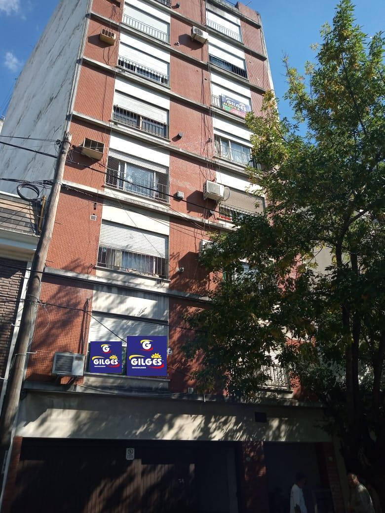 Venta de Departamento 1 Amb. en Haedo Muy buen Estado C/Cochera