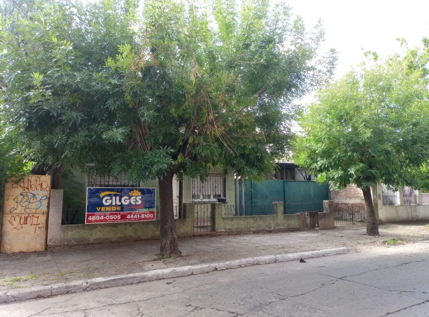 Venta Lote de 322Mts.  en Ramos Mejia 2
