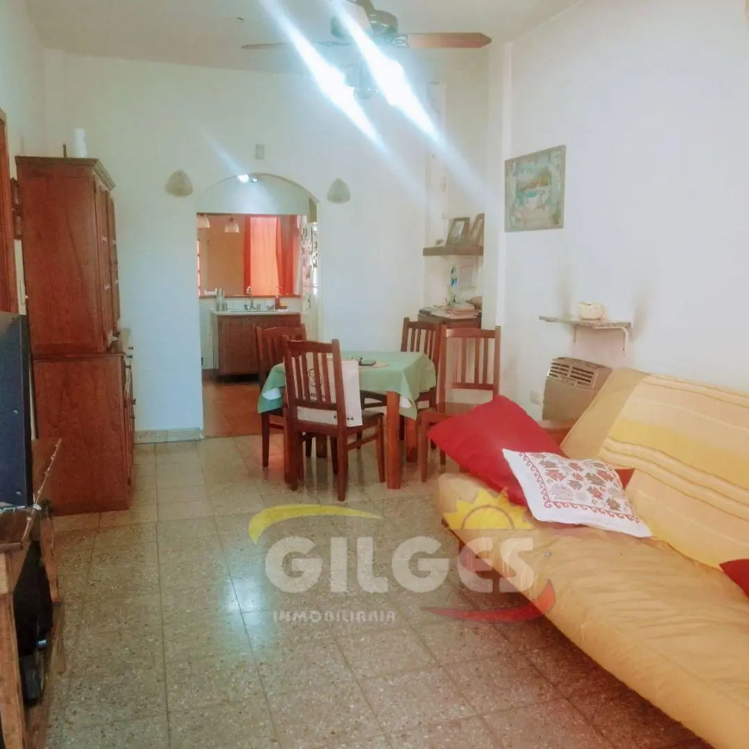 Venta Casa 3 Amb. Villa Luzuriaga  Con pileta y quincho 3