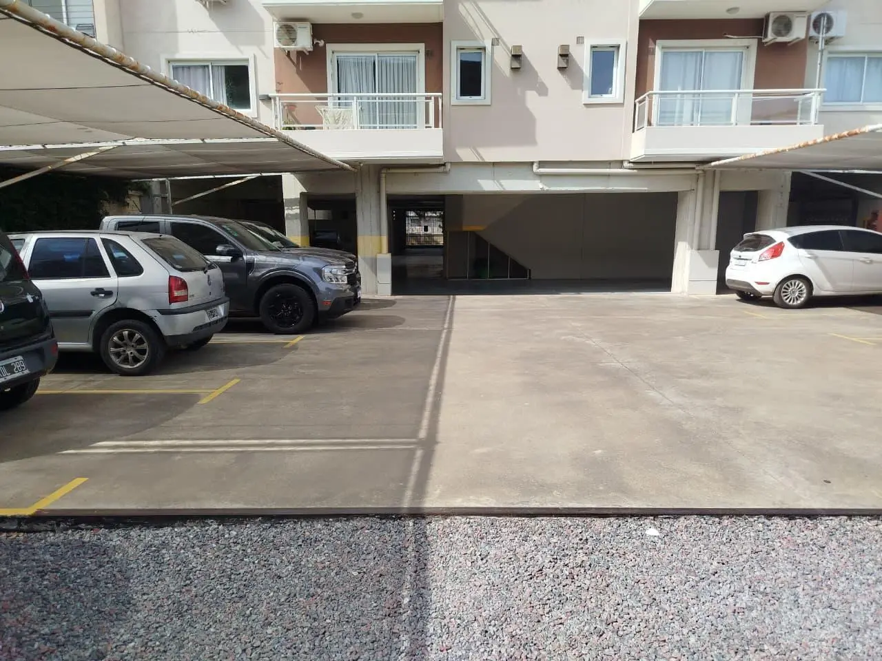Venta de Cocheras en Haedo 5
