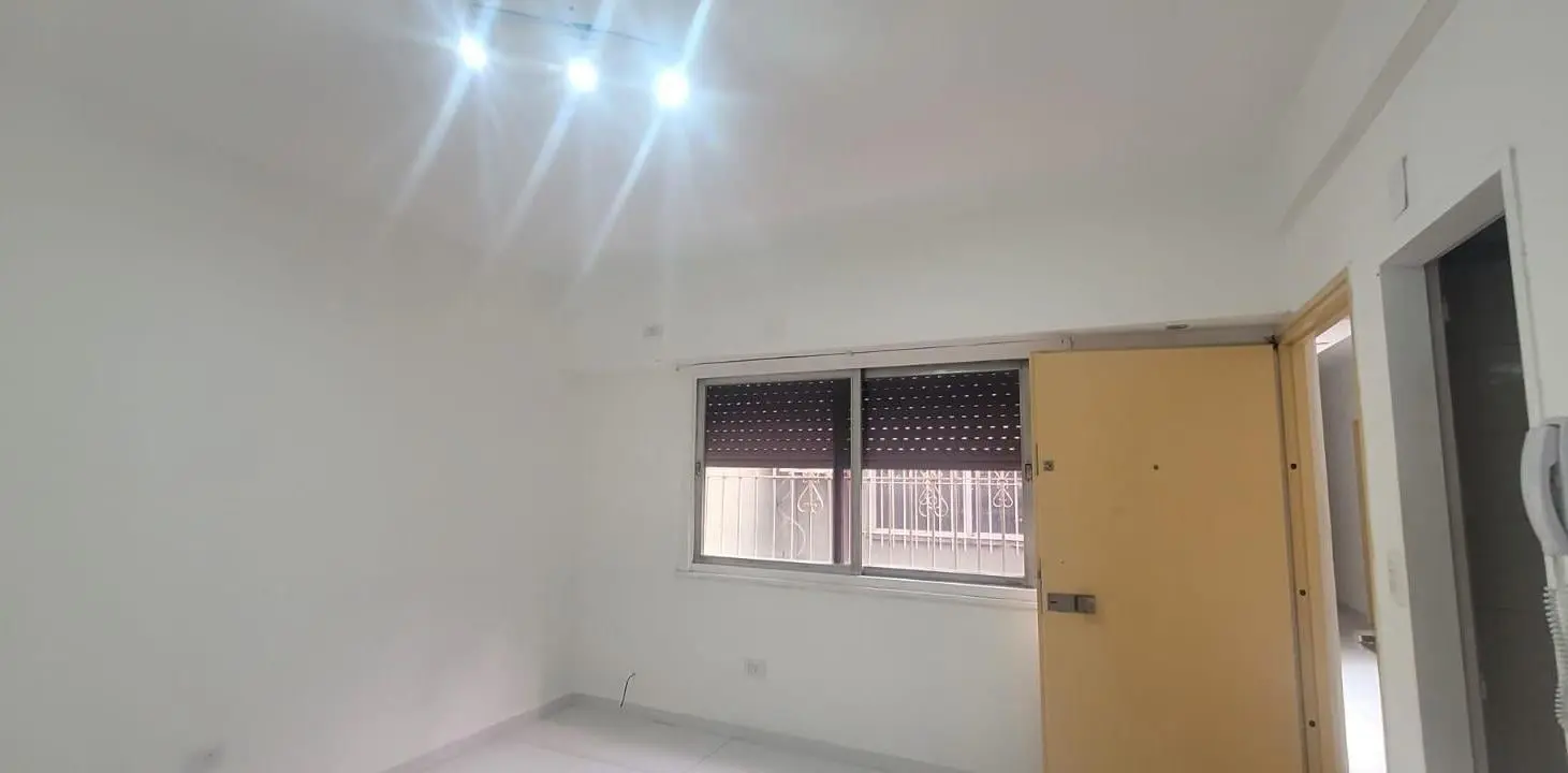 Alquiler Departamento 1 Ambiente en Ramos Mejia Muy buen Estado Céntrico 1