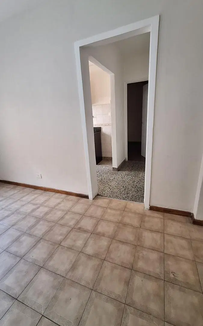Alquiler Departamento 2 Amb. en Ramos Mejia 3