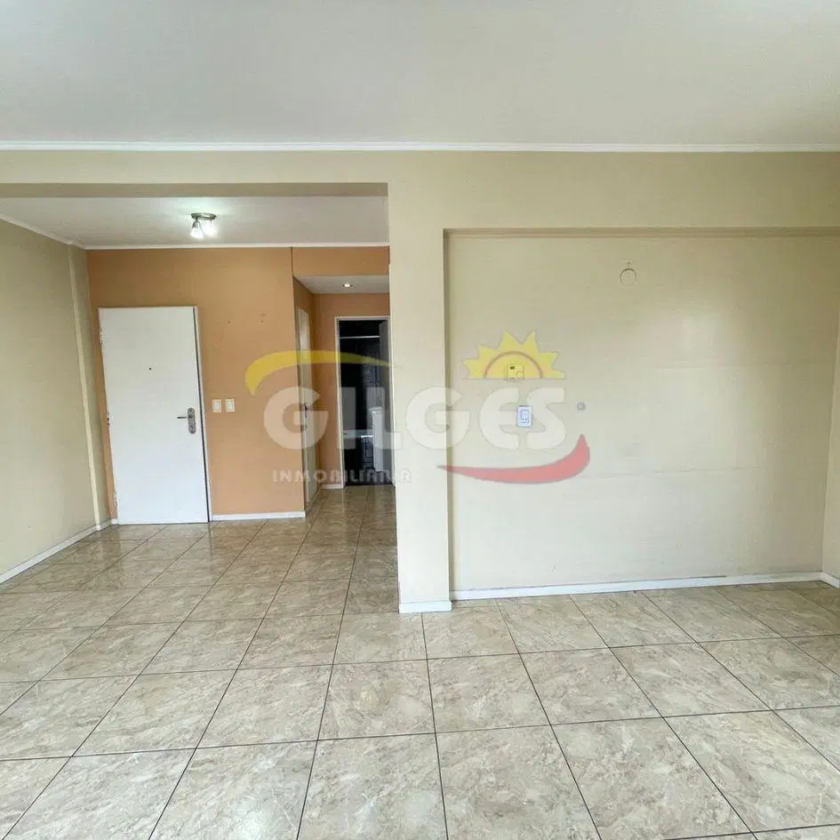 Venta Departamento 2 Ambientes al fte c/balcon en Ramos Mejia muy buen estado y Ubicación 4