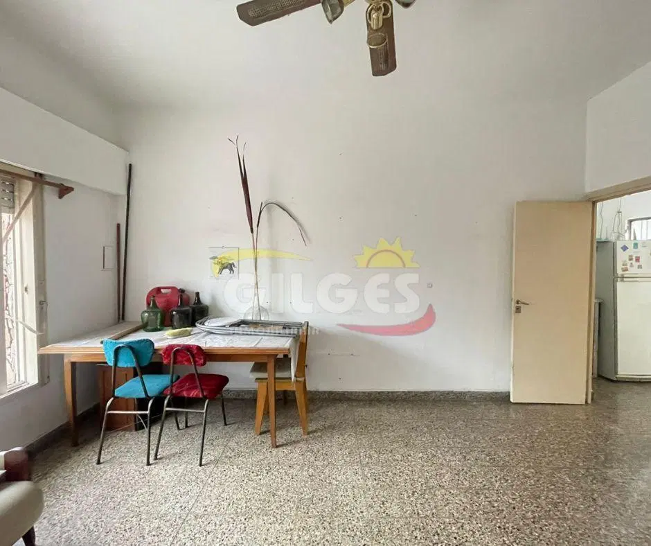 Venta PH dividido en 2 unidades - El Palomar 5