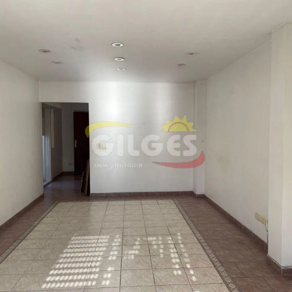 Alquiler Departamento 3 ambientes en Ramos Mejia  al frente con Balcón 3