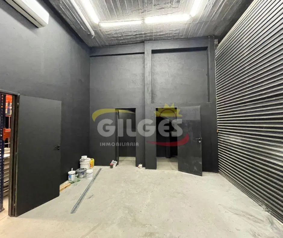 Alquiler de local 500M² en Ciudadela Excelente Estado y Ubicación 5