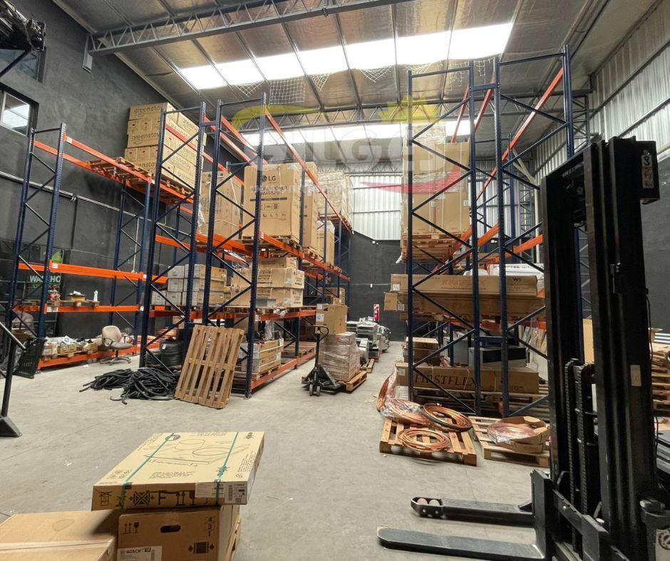 Foto de Alquiler de Deposito 500M² - Ciudadela Excelente Estado y Ubicación, imagen 2
