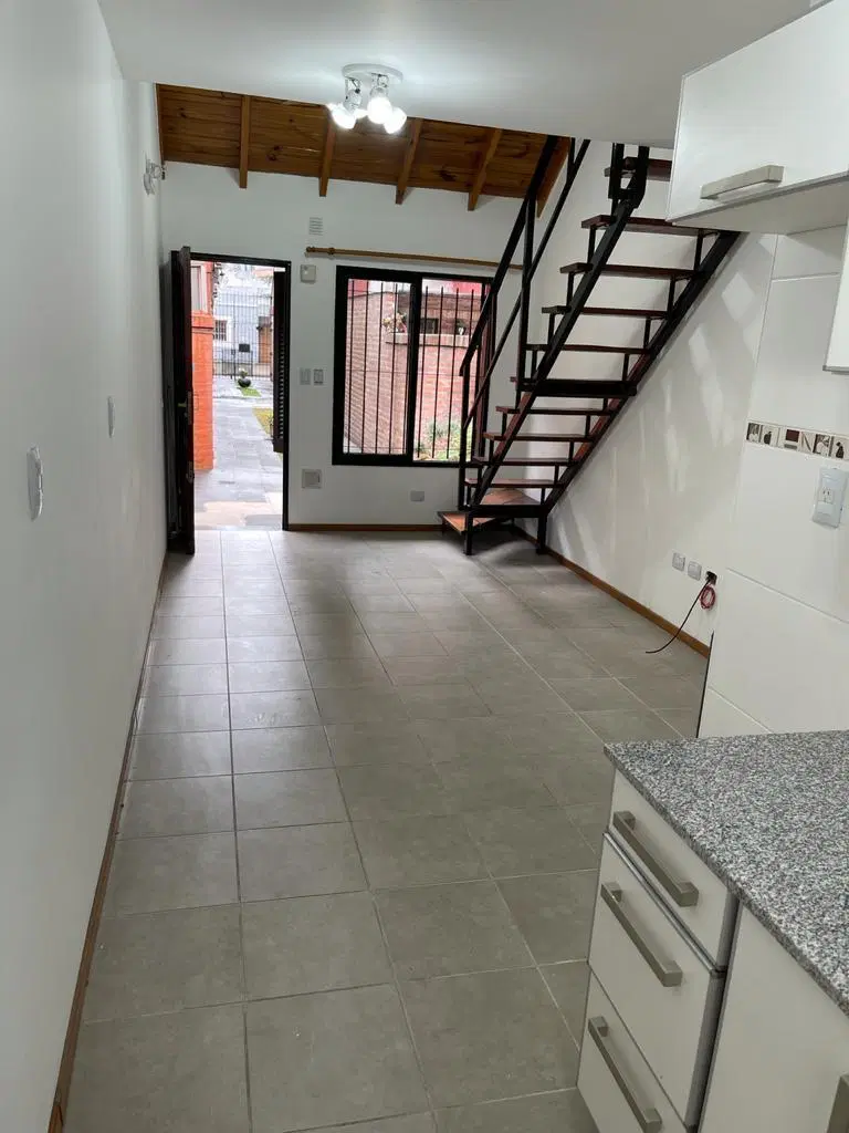 Venta Duplex 2 amb APTO CREDITO en Lomas Del Mirador 1