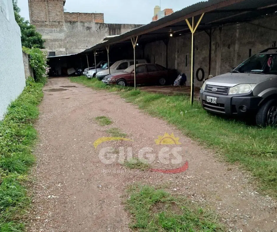 Venta Lote de 8.66x35M² en Ramos Mejia 2