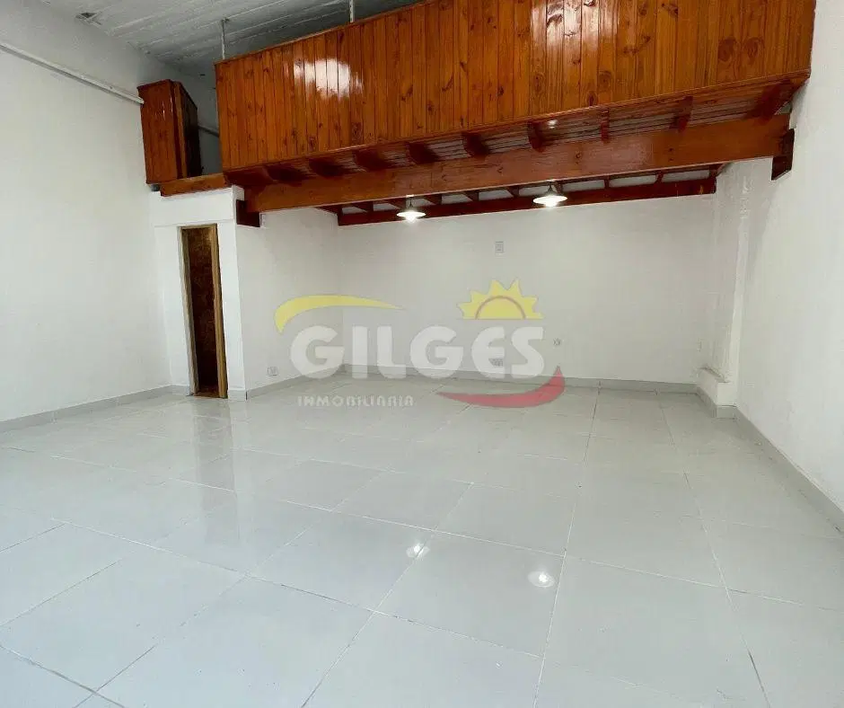 Alquiler Local 36m² en Ramos Mejia en muy buen Estado 5