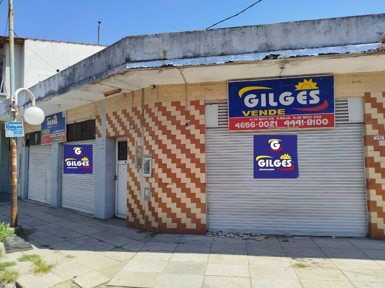 Venta 2 Locales Comerciales Sobre Lote de 200Mts. en Haedo Buen Estado 3