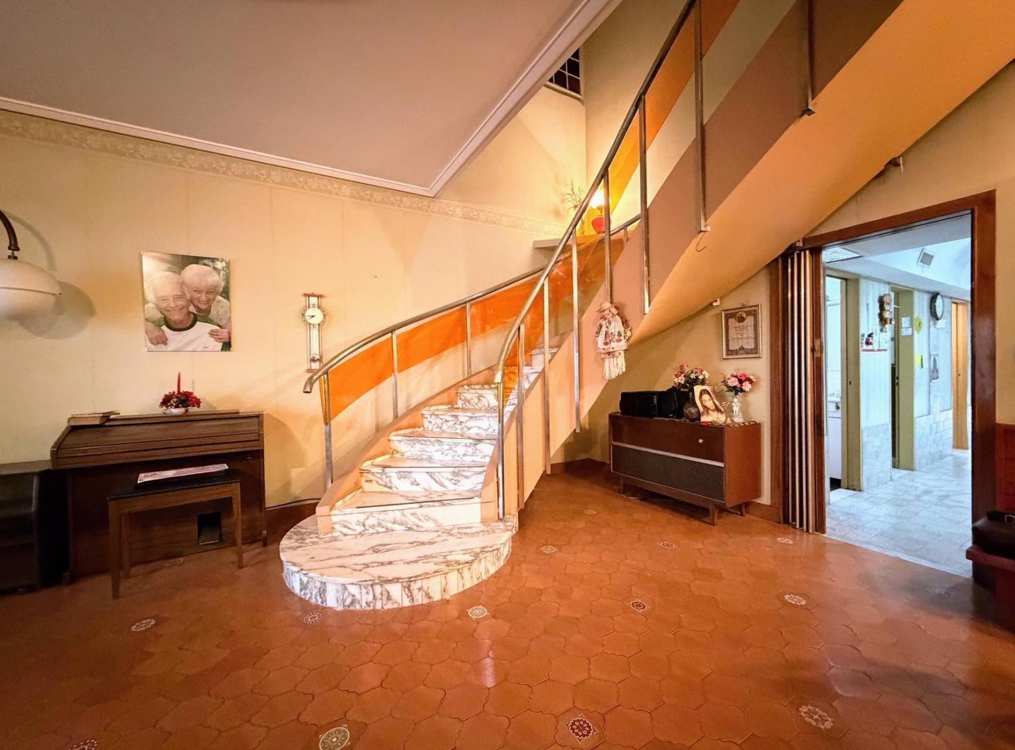 Venta Casa 5 Ambientes en Liniers